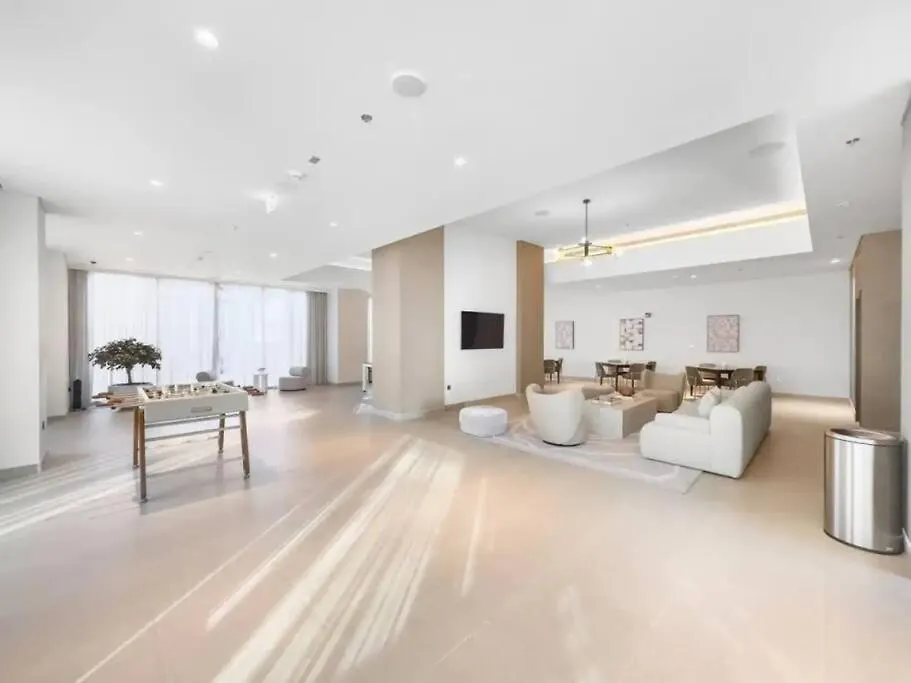 Tick - 4Br Burj Khalifa Fountain Views Forte 1 Dubai Apartment