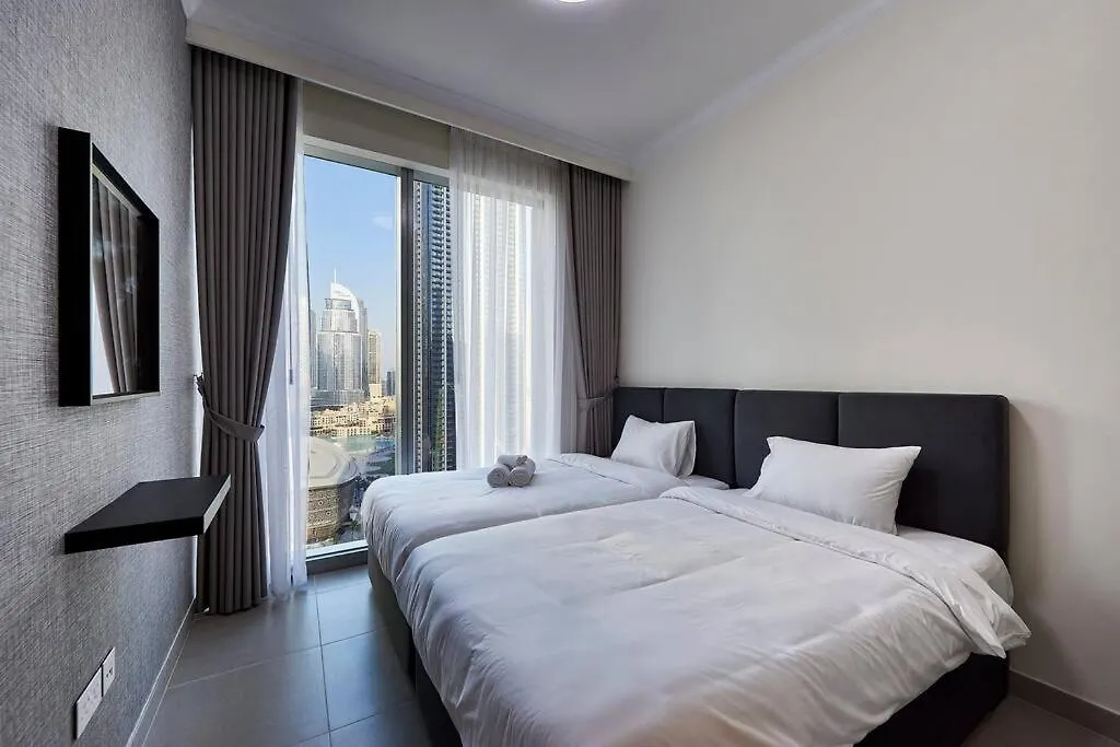 Tick - 4Br Burj Khalifa Fountain Views Forte 1 Dubai 0*,  United Arab Emirates
