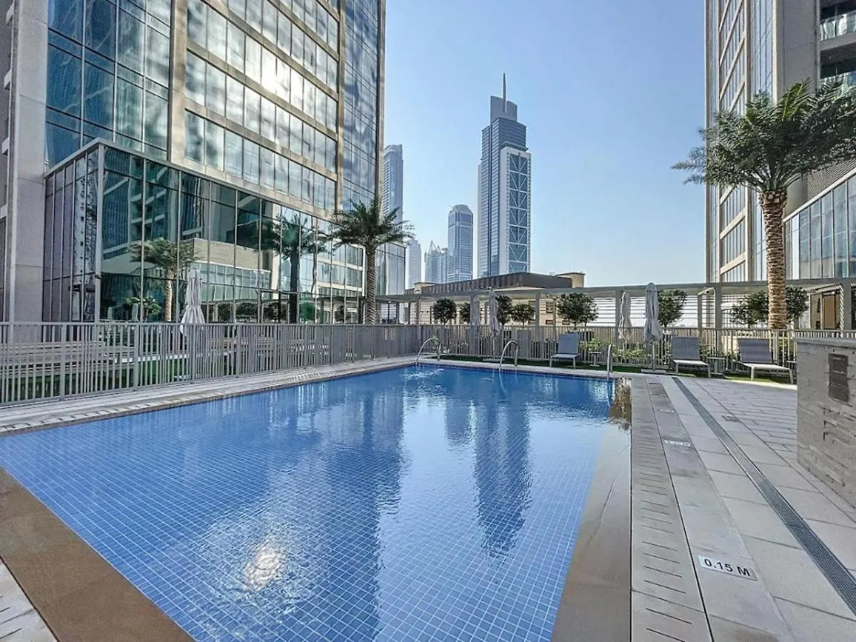 Tick - 4Br Burj Khalifa Fountain Views Forte 1 Dubai Apartment